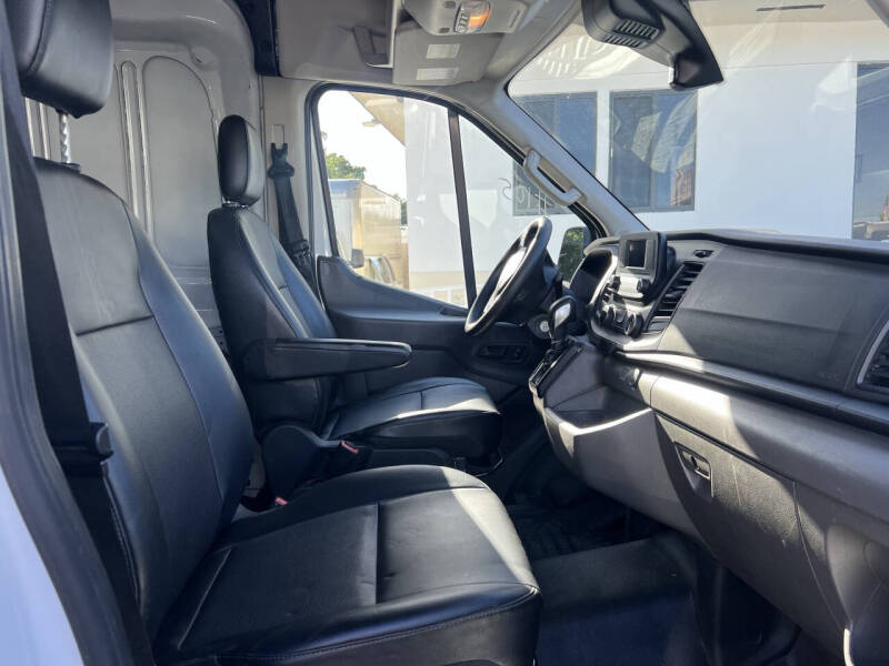 2020 Ford Transit 250