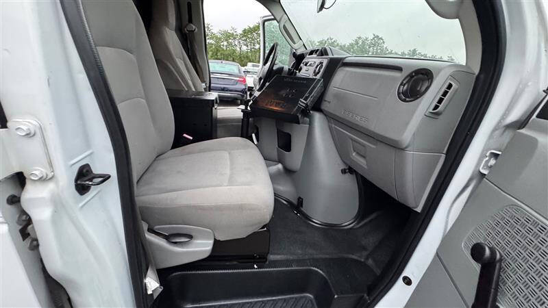 2013 Ford E-Series E-150