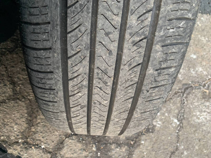 2014 Dodge Avenger SE V6