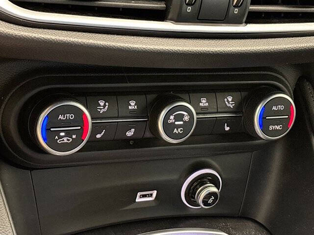 2022 Alfa Romeo Stelvio Sprint