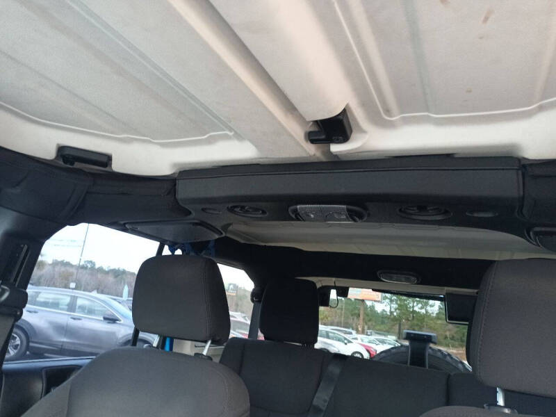 2015 Jeep Wrangler Unlimited Sport