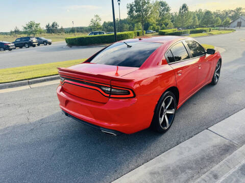 2017 Dodge Charger SE