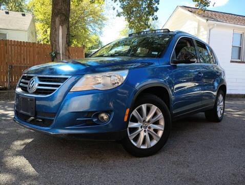 2009 Volkswagen Tiguan for sale at Auto Nova in Saint Louis MO