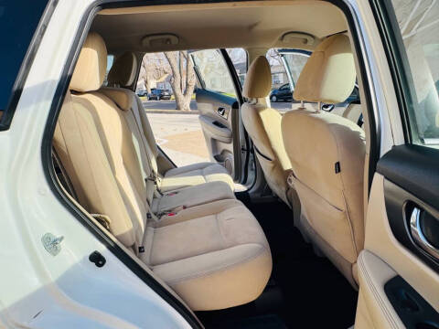 2016 Nissan Rogue SV