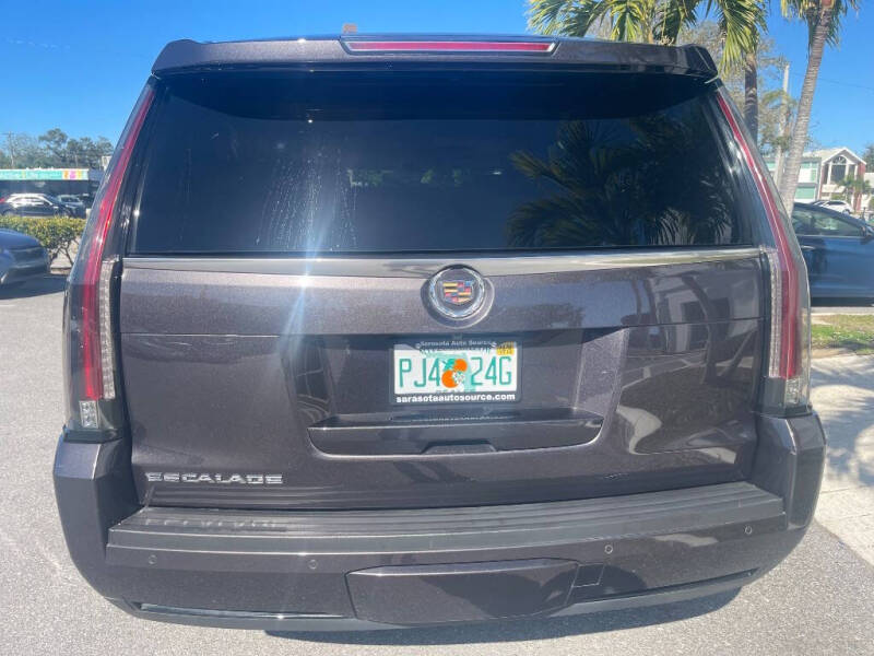 2015 Cadillac Escalade Luxury