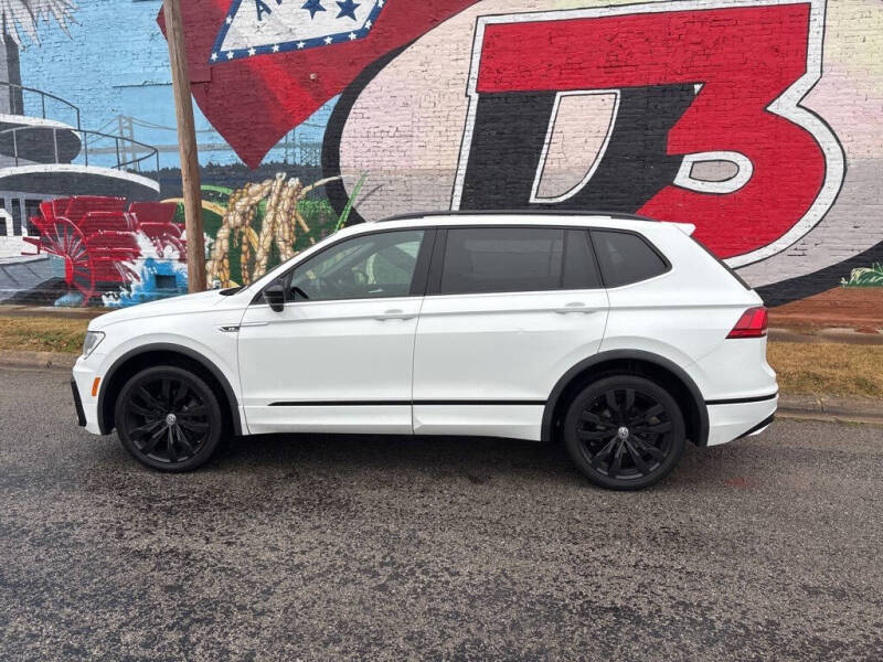 2021 Volkswagen Tiguan SE R-Line Black