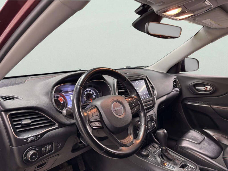 2020 Jeep Cherokee Trailhawk