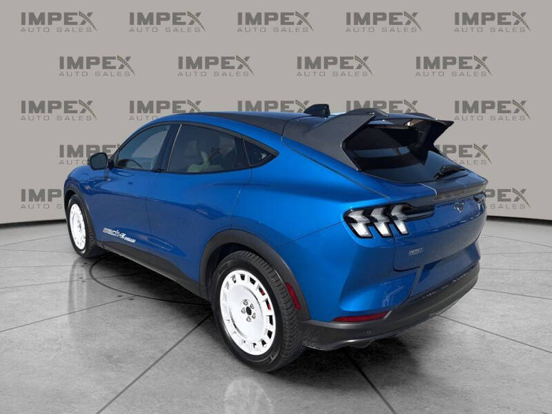 2025 Ford Mustang Mach-E GT
