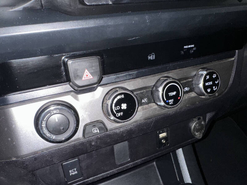 2018 Toyota Tacoma SR5