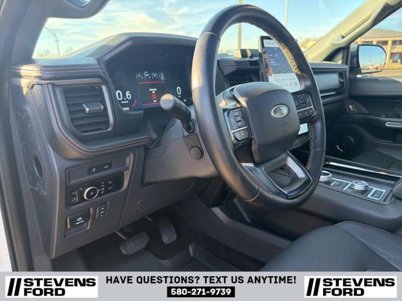 2023 Ford Expedition MAX Platinum