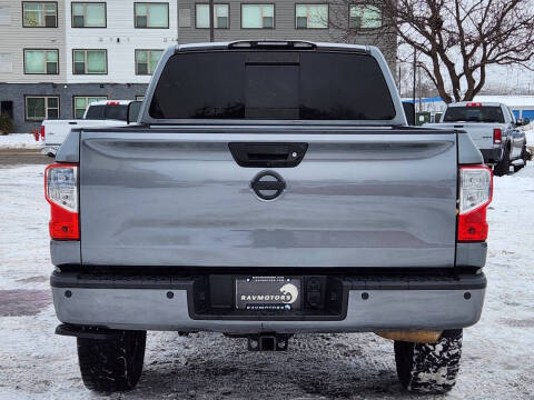 2018 Nissan Titan XD SL