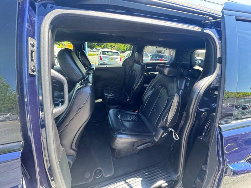 2018 Chrysler Pacifica Touring L