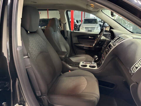 2011 GMC Acadia SLE