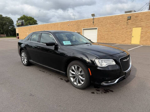 2016 Chrysler 300 Limited