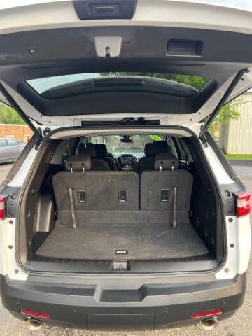 2021 Chevrolet Traverse LT Cloth