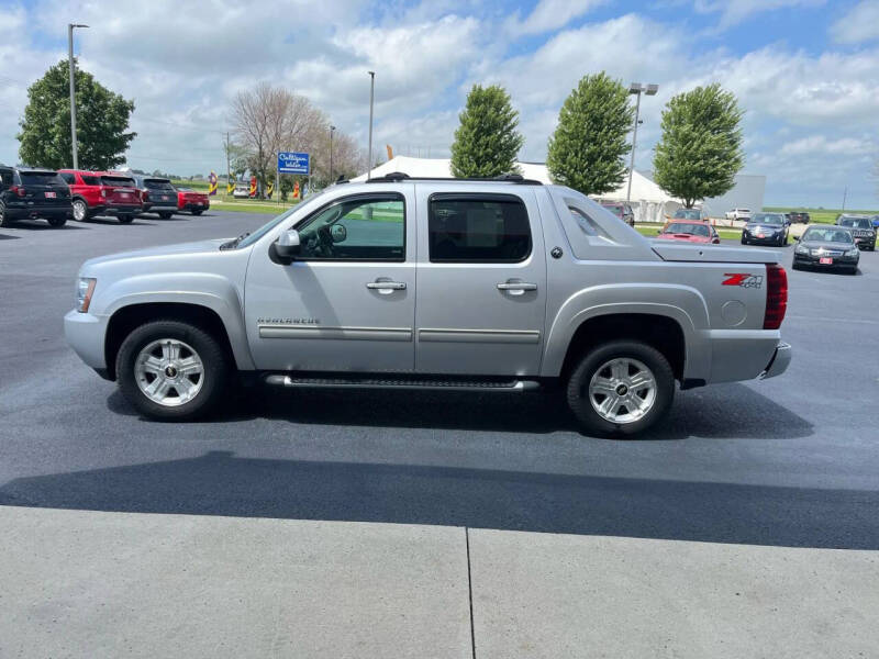 2013 Chevrolet Avalanche LT Black Diamond