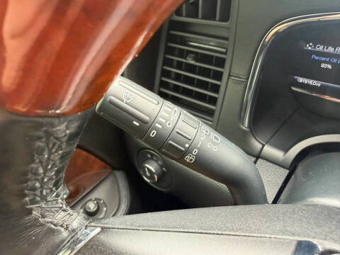 2016 Lincoln Navigator Select