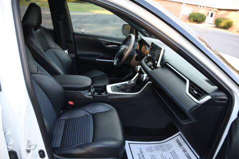 2020 Toyota RAV4 Hybrid XSE