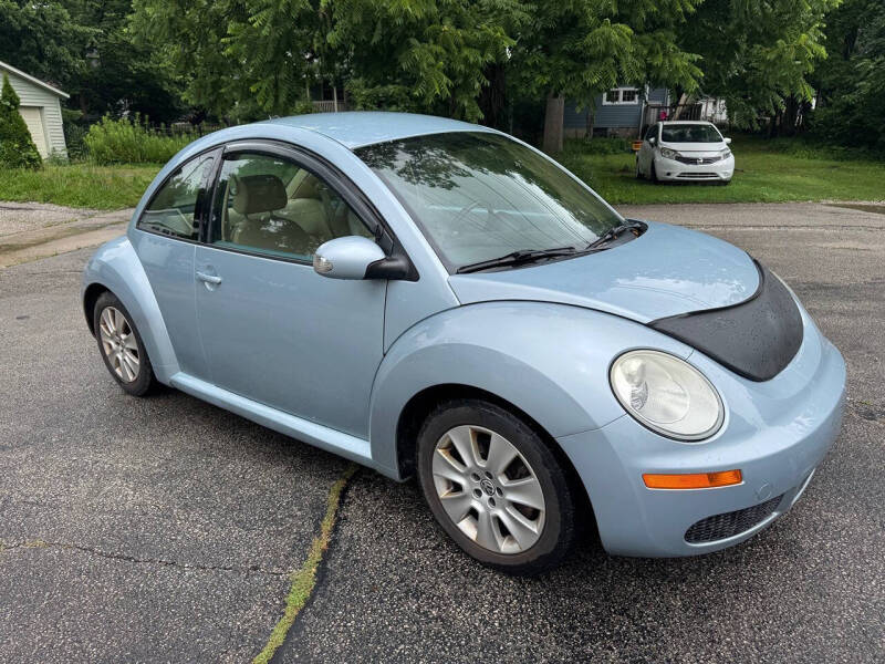 2010 Volkswagen New Beetle