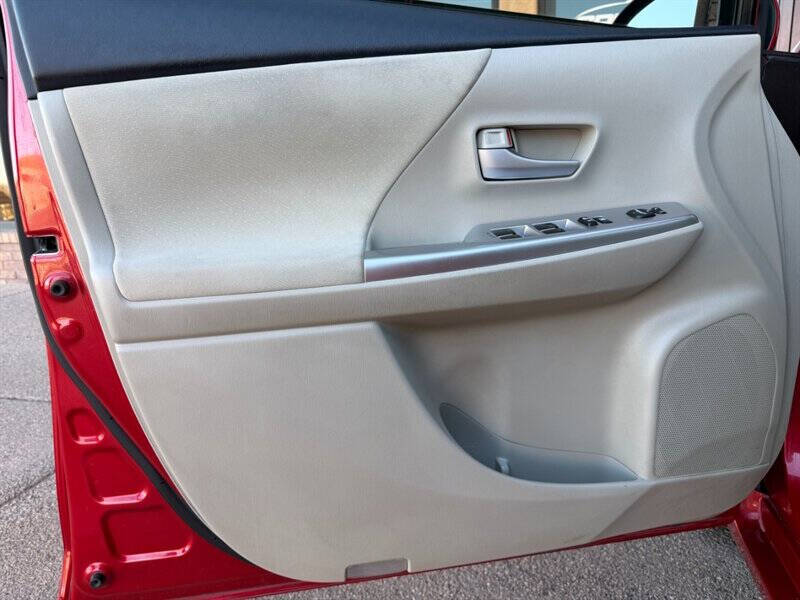 2012 Toyota Prius v Two