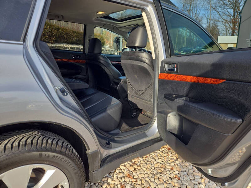 2011 Subaru Outback 2.5i Limited