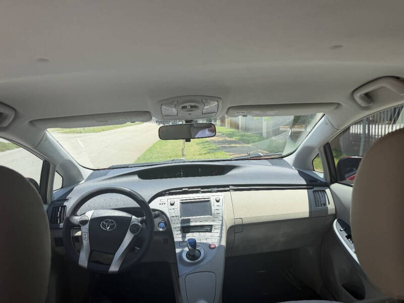 2014 Toyota Prius Three