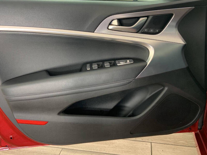 2022 Genesis G70