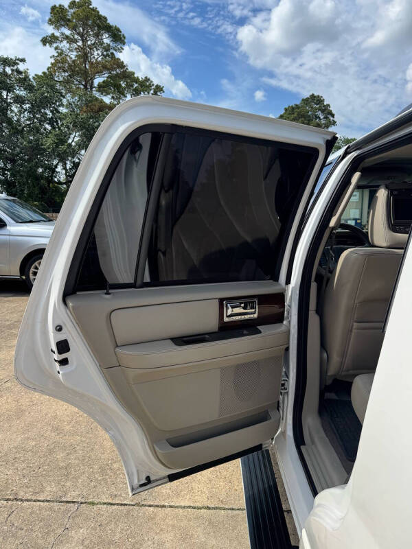 2012 Lincoln Navigator