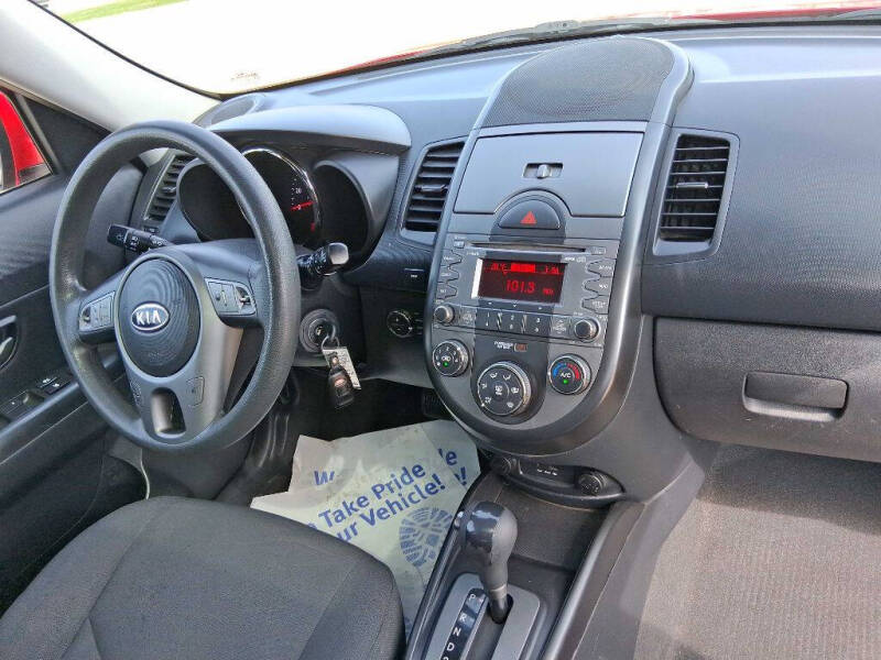 2010 Kia Soul +
