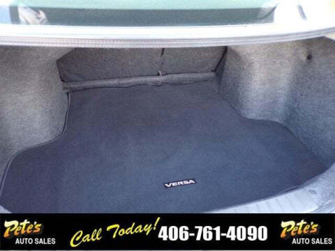 2019 Nissan Versa SV