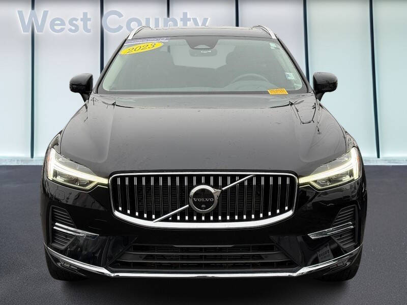 2023 Volvo XC60 B5 Plus Bright Theme