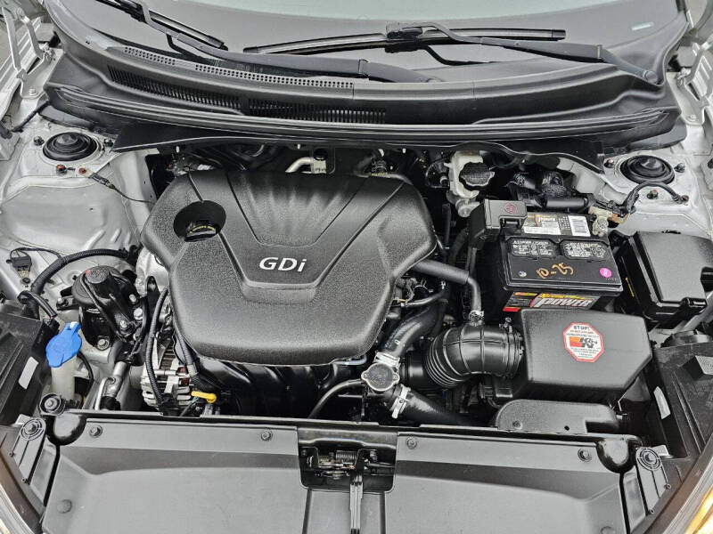 2017 Hyundai Veloster Value Edition