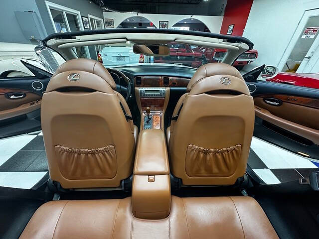 2004 Lexus SC 430