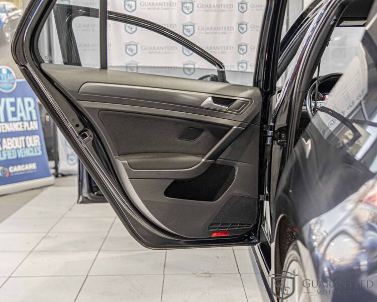 2019 Volkswagen Golf GTI S