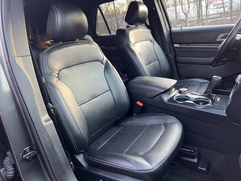 2017 Ford Explorer Limited