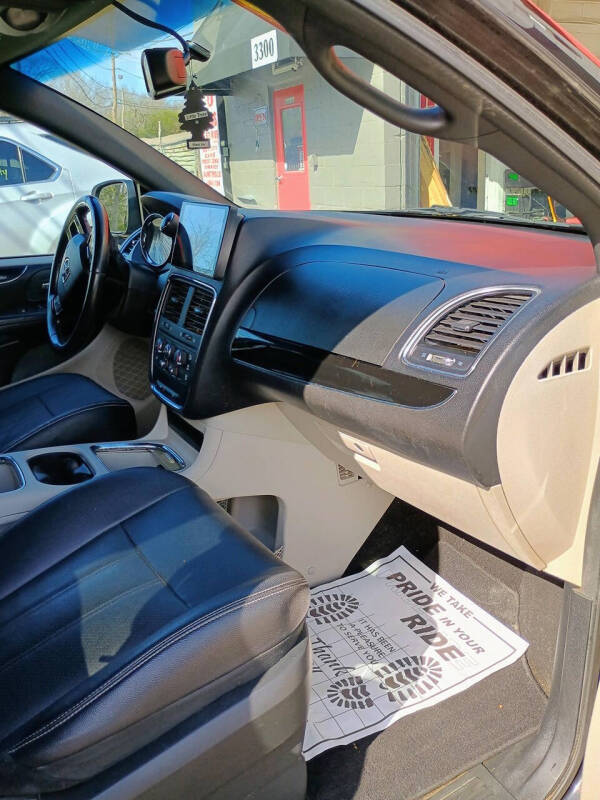 2017 Dodge Grand Caravan SXT