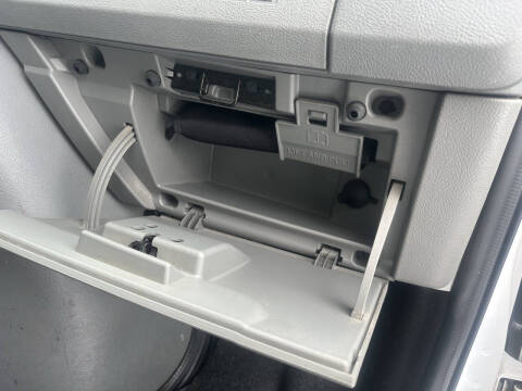 2009 Ford E-Series E-250