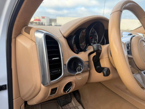 2016 Porsche Cayenne