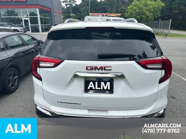 2024 GMC Terrain SLT