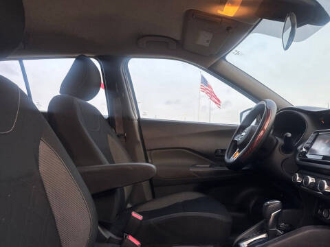 2020 Nissan Kicks S