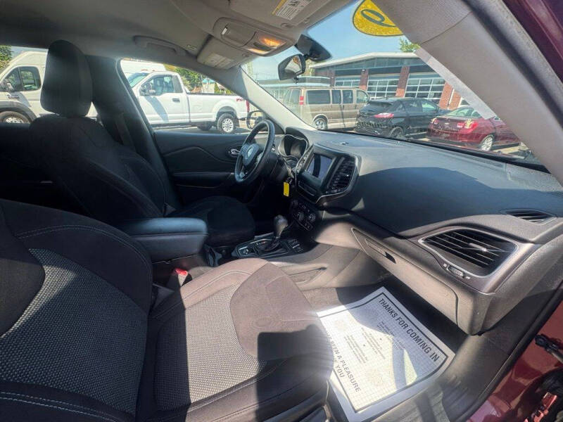 2019 Jeep Cherokee Latitude