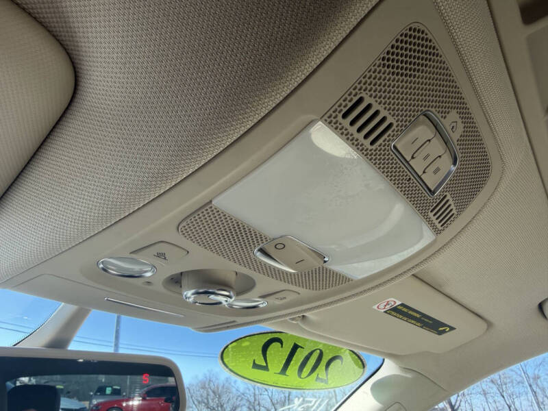 2012 Audi A4 2.0T quattro Prestige