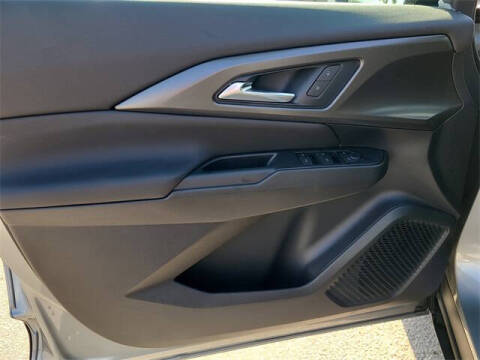 2026 Chevrolet Equinox EV LT 1