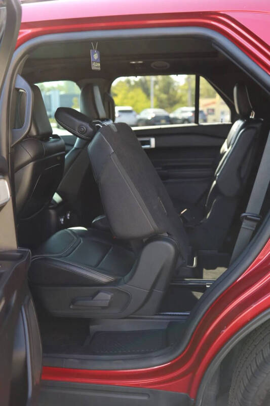 2020 Ford Explorer ST