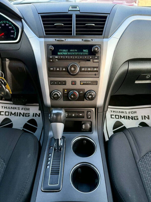 2012 Chevrolet Traverse LT