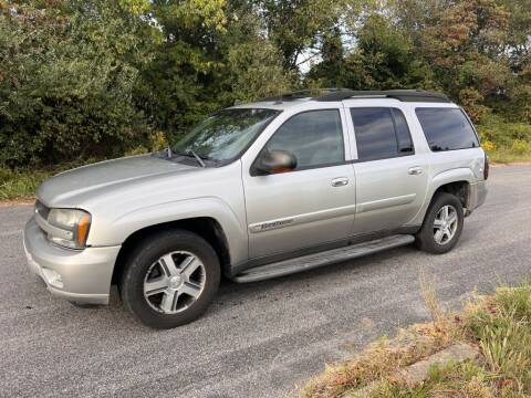 2004 Chevrolet TrailBlazer EXT for sale at Drivers Choice Auto in New Salisbury IN