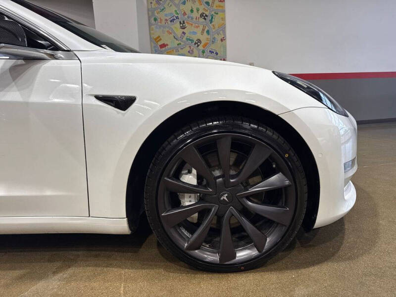 2020 Tesla Model 3 Performance