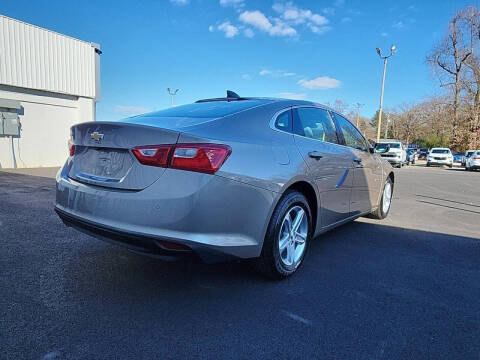 2025 Chevrolet Malibu LS