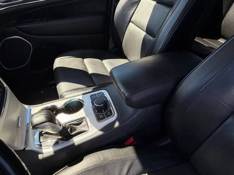 2018 Jeep Grand Cherokee Summit
