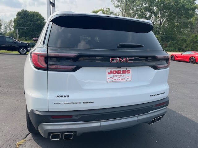 2025 GMC Acadia Elevation